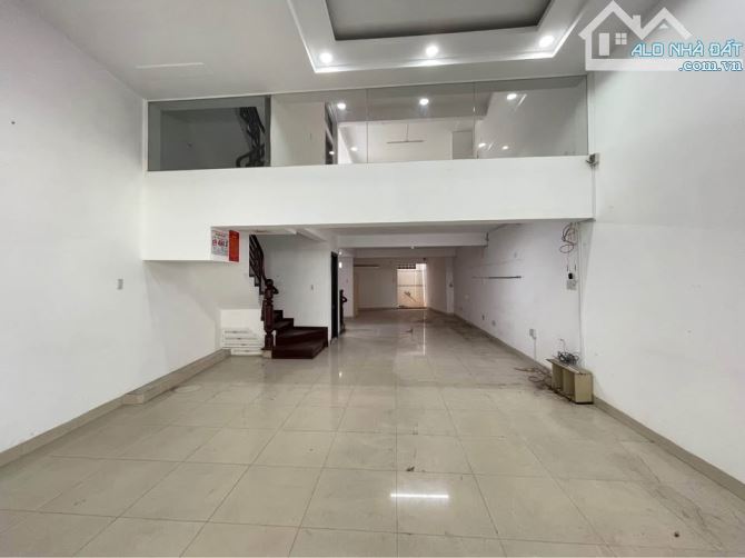 Cho thuê nhà mặt tiền Ngô Gia Tự - 2