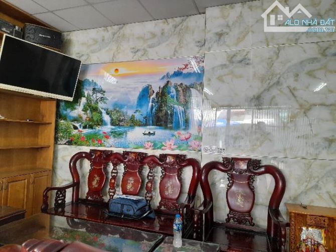 NGUYỄN PHẠM TUÂN -PHƯỜNG 09, QUẬN 6 -DT: 7*15M -12 TỶ - 2