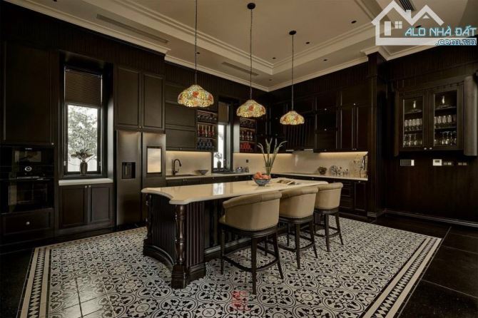 BIỆT THỰ SIÊU KHỦNG KHU VIP BA ĐÌNH SÁT HOÀN KIẾM - NỘI THẤT CAO CẤP SANG TRỌNG. - 2