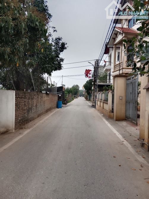 CẦN TIỀN - BÁN GẤP LÔ 50M2 VÂN NỘI - Ô TÔ TRÁNH KINH DOANH - GẦN TRƯỜNG HỌC - QL23B - 2