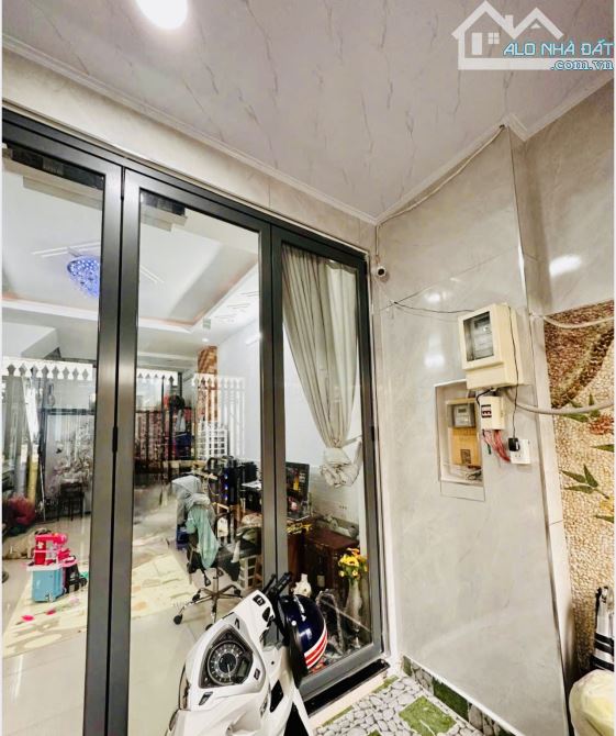 BÁN NHÀ 4 TẦNG NGUYỄN TƯ GIẢN 60m2 – GẦN EMART PHAN HUY ÍCH – 5PN – HẺM Ô TÔ – CHỈ 7 Tỷ 3 - 2