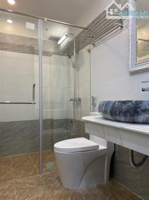 BÁN Nhà lô góc ngõ 43 ô tô tránh kinh doanh đỉnh phố Trung Kính 70m 4 tầng mt 4,5 m 29 TỶ - 2