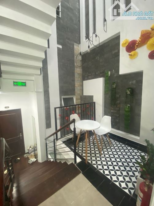 Bán nhà 98m2, HXH ngủ trong nhà, 4 tầng, 5PN, 5WC, đường Hồ Văn Huê, P9. Nở Hậu. - 3