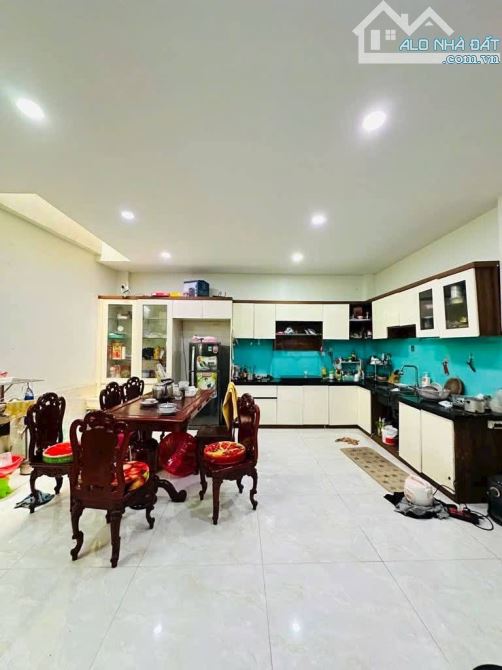 Bán nhà khu phân lô P15 Tân Bình, Phan Huy Ích, gần 100m, 4.5m nở hậu, 4 tầng, 7 tỷ xíu - 3