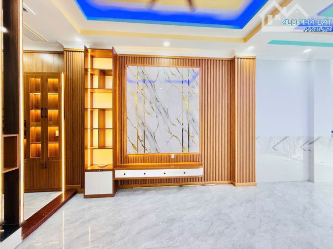 Bán Gấp Nhà Phố Cao Cấp Tân Đông Hiệp Dĩ An Gần Bệnh Viện - 3
