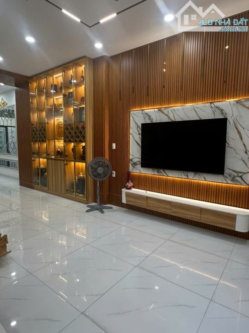 Bán nhà hẻm Ô tô đường Nguyễn Thị Định Quận 2 cũ gần chợ Cây Xoài (72.7m2) 9.6 tỷ - 3