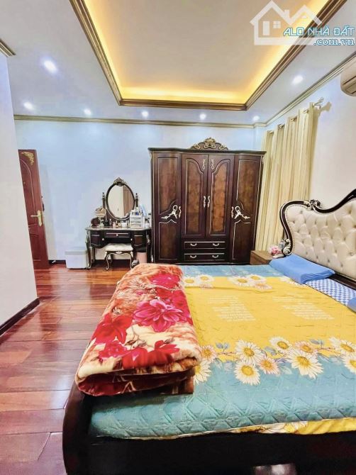 Phân Lô Trần Quốc Hoàn 7 tầng kinh doanh 65m giá siêu rẻ - 3