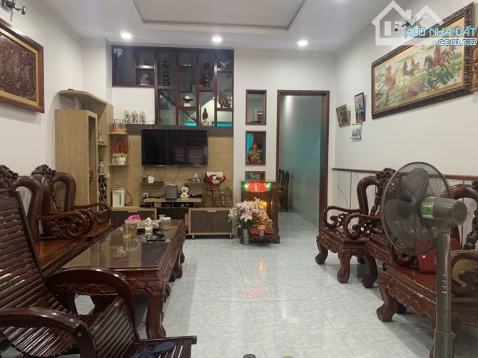Bán nhà 3T- 85m2-ng4,4 ,hxh Đ.Cây Keo, ngay c/c Đạt Gia, Đ.Cây Keo - 3
