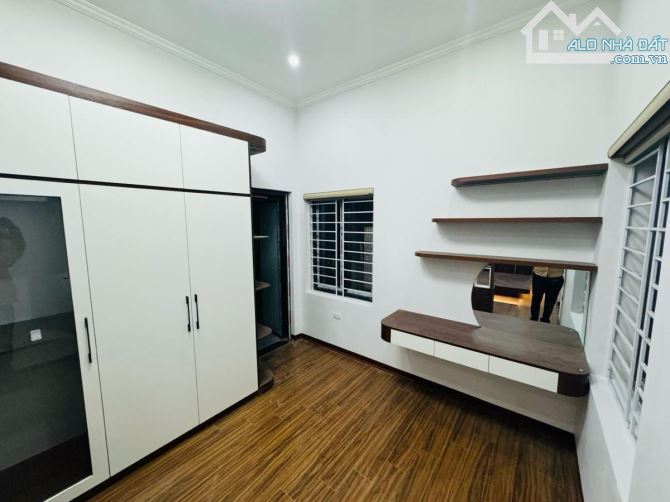 SIÊU PHẨM ĐỘI CẤN BA ĐÌNH 11Tỷ 45m 4Tầng 3 MẶT THOÁNG SỔ VUÔNG ĐẸP NHÀ GẦN PHỐ DÂN TRÍ CAO - 3