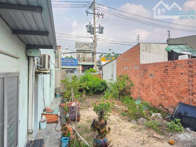 Bán Đất mặt tiền - TT Tân Hiệp - Chợ HocMon - 150m2(5x30) - 3
