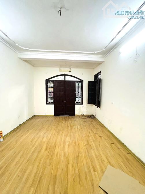 Bán nhà Phùng Chí Kiên Cầu Giấy. Sổ A4 56m, 4 tầng 4 ngủ MT4m Giá 20 tỷ Ngõ Ô tô vào nhà - 4