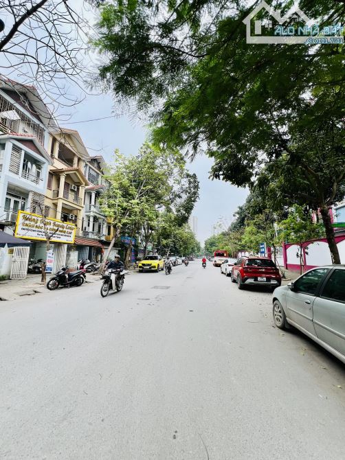 LIỀN KỀ TRỤC CHÍNH KĐT XA LA HÀ ĐÔNG, 100M, 4T, MT5M, GIÁ 27,5 TỶ - 4