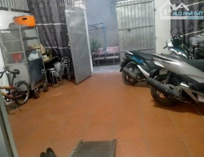 Chủ gửi: Bán nhà sát Chợ TRẦN THỊ CỜ, Q12. DT 104m2. 5x22.4m, giá 4ty150 - 4