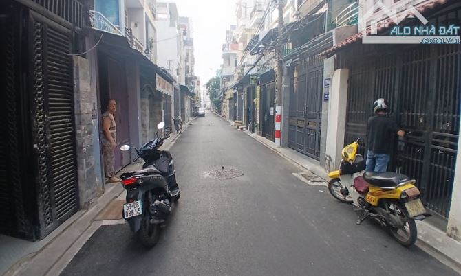Bán nhà hẻm nhựa 6m thông tú phía, Phan Huy Ích, P15, Tân Bình, 60m2, có dong tiền - 4