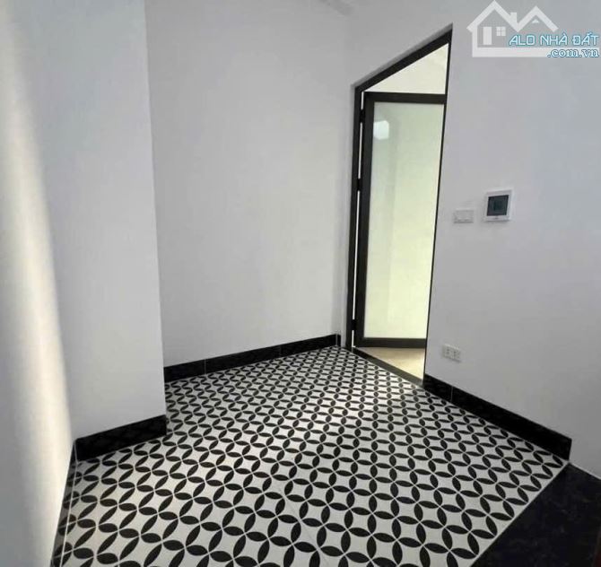 Nguyễn Chính – Hoàng Mai – Nhà Mới Cứng – 32m – 5 Tầng – 30m Ô Tô, Tặng Nội Thất, 5,9 Tỷ. - 4