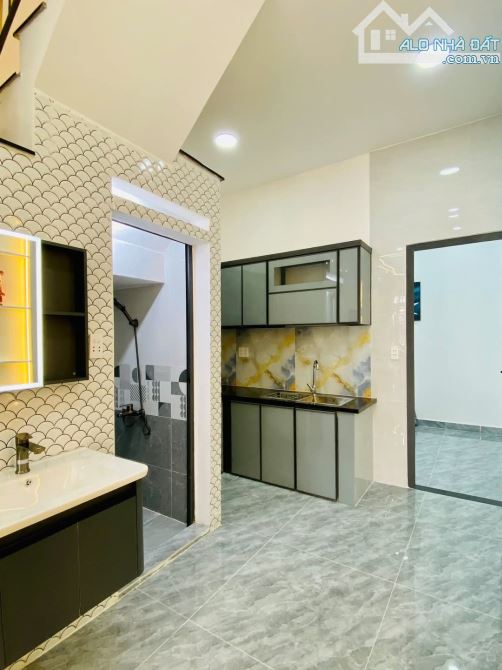5.1 tỷ bán nhà mới tinh full nội thất đối diện kdc cityland - 4