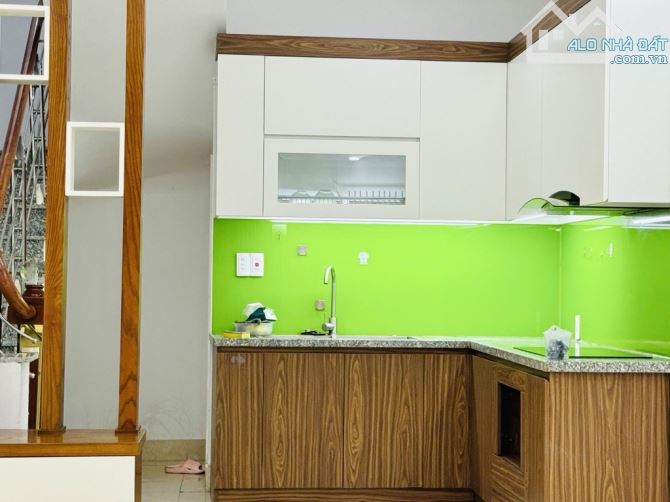 Chủ gửi Bán GẤP! Nhà 4 tầng Phúc Lợi, full nội thất, gần ô tô, 35m, MT 3.8m, giá 5.x tỷ - 4