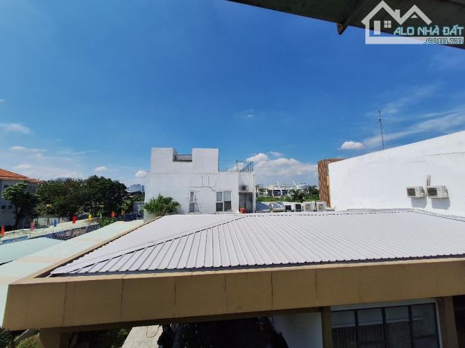NHÀ TRUNG TÂM QUẬN 7 - DÒNG TIỀN CHO THUÊ 25 TRIỆU/THÁNG - TIỀM NĂNG TĂNG GIÁ VƯỢT TRỘI - 4