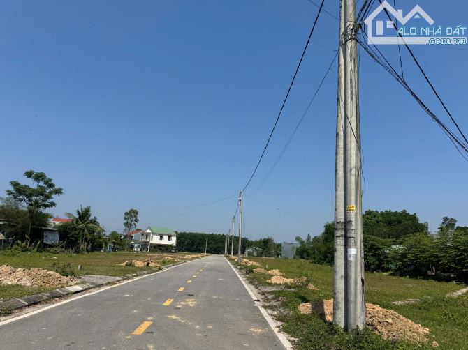 Lô 2 mặt tiền 257m2 thuộc KQH Nguyễn Văn Chư - Thuỷ Phương. Cách Ngã 4 Trưng Nữ Vương & Tô - 5