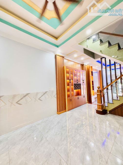 Bán Gấp Nhà Phố Cao Cấp Tân Đông Hiệp Dĩ An Gần Bệnh Viện - 5