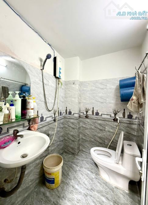 Chủ Gởi:  Nhà Thới An 16, Q12. Giá 3ty700 + Diện tích lớn CN 62m2, 4.6x13.5m - 5