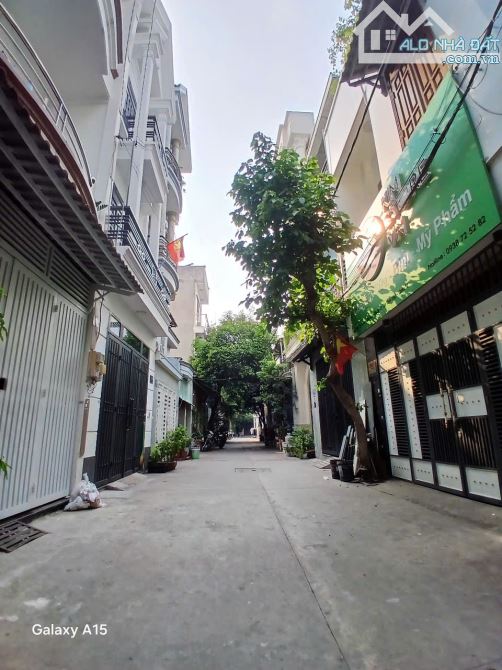 🏡 BÁN NHÀ ĐẸP – HẺM XE HƠI – GẦN MẶT TIỀN NGUYỄN THỊ BÚP, Q.12 💰 CHỈ 4.2 TỶ CÓ TL - 5