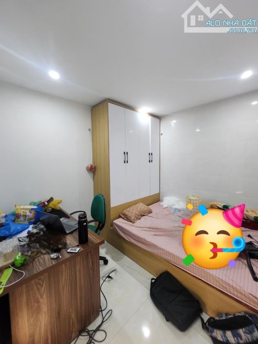 Nhà đẹp trung tâm quận Cầu Giấy_ Xách va ly về ở ngay_ Ngõ nông_ Tiện ích ngập tràn - 5