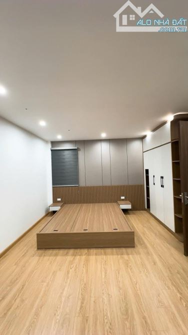 HIẾM BÁN NHÀ VŨ TRỌNG PHỤNG - THANH XUÂN - 6 TẦNG - THANG MÁY - MỚI TINH - 10 TỶ - 5