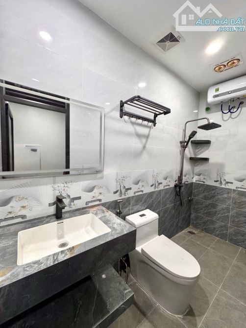 Nhà Đẹp Bát Khối 34m2- Ô TÔ Đỗ Cửa Sắp Có Cầu Trần Hưng Đạo Qua, Tương Lai Phát Triển Mạnh - 6