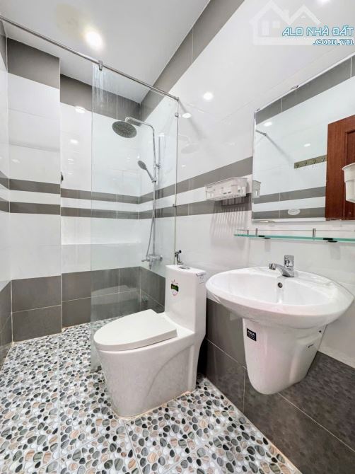 Nhà đường số 18B [4x16, 3lầu, 4pn, 5toilet] 6,38tỷ TL - 6
