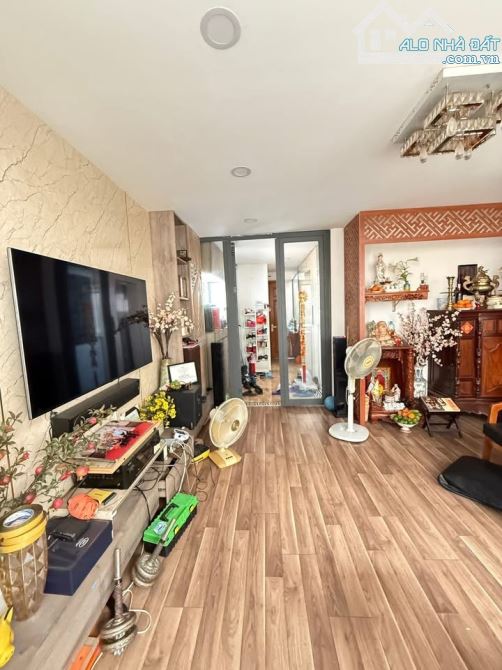 20P CHDV Bàu Bàng, Tân Bình, 4,7x28 130m2 6 tầng thang máy 22,5 tỷ - 6