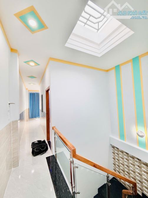 Bán Gấp Nhà Phố Cao Cấp Tân Đông Hiệp Dĩ An Gần Bệnh Viện - 6