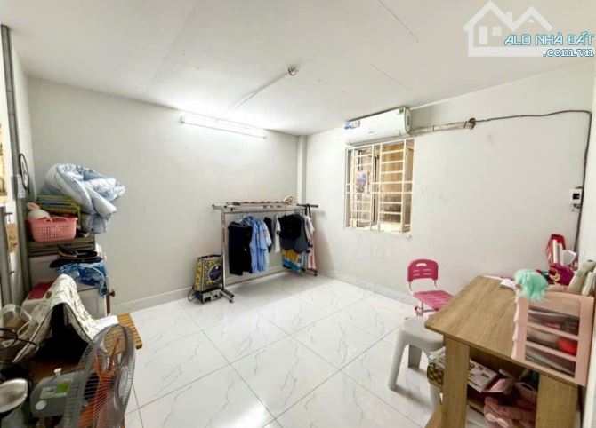 Chủ Gởi:  Nhà Thới An 16, Q12. Giá 3ty700 + Diện tích lớn CN 62m2, 4.6x13.5m - 6