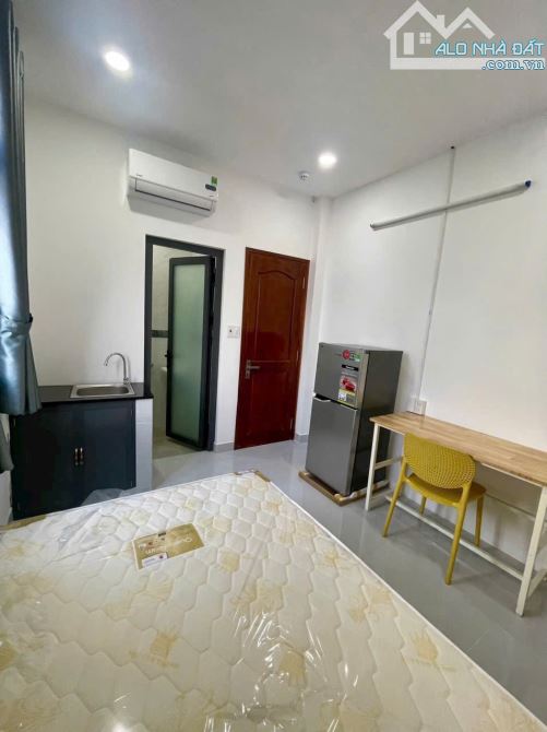 BÁN CHDV 4LẦU HẺM XE TẢI ĐƯỜNG NGUYỄN VĂN ĐẬU , P7 , QUẬN - BT - 6