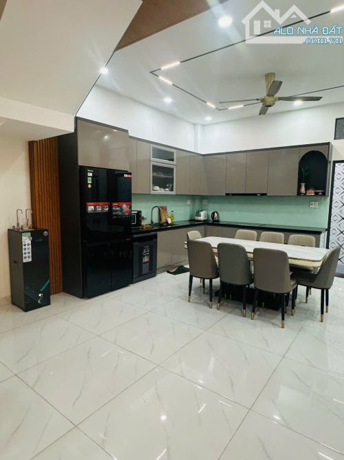Bán nhà hẻm Ô tô đường Nguyễn Thị Định Quận 2 cũ gần chợ Cây Xoài (72.7m2) 9.6 tỷ - 7