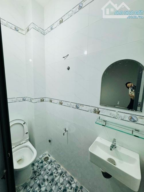 🎈HÀNG HIẾM 3 TẦNG❗🏠ĐẸP HẺM 🚘 BÌNH THẠNH P.2 💰CHỈ NHỈNH 3 TỶ - 7