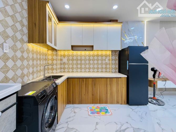 NHỈNH 3 TỶ- MẶT TIỀN ĐƯỜNG XE HƠI THÔNG 5M- NHÀ ĐẸP LUNG LINH- KINH DOANHĐA NGÀNH NGHỀ.Ngu - 7