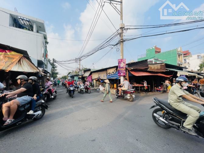 DÃY TRỌ 40PHÒNG - 250M2 - MẶT TIỀN HT 05 - NGAY NGUYỄN ẢNH THỦ - 70TR/THÁNG - NHỈNH 18 TỶ - 7
