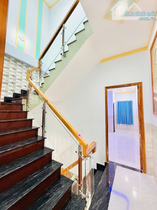 Bán Gấp Nhà Phố Cao Cấp Tân Đông Hiệp Dĩ An Gần Bệnh Viện - 7