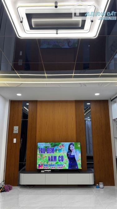 cần bán nhà Phan Văn Hớn Dt 99M2 × 2tầng, VỊ TRÍ SIÊU ĐẸP Tân Thới Nhất Quận 12, giá rẻ - 7