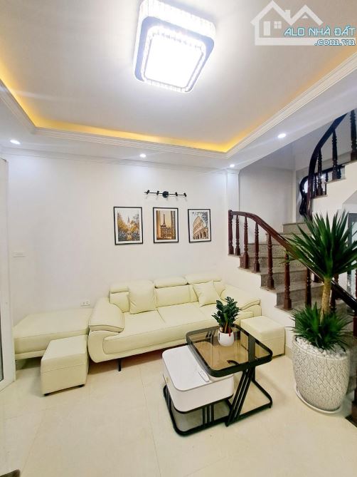 Bán nhà Kim Giang 2 thoáng hàng xóm KDT Đại Kim mới gần ô tô - 8