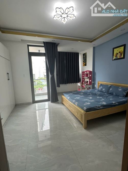 Bán nhà hẻm Ô tô đường Nguyễn Thị Định Quận 2 cũ gần chợ Cây Xoài (72.7m2) 9.6 tỷ - 9