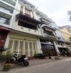 Nhà đẹp ở ngay Hoàng Cầu Đống Đa. Sổ A4 50m, 5 tầng 4 ngủ MT4m1 Giá 27 tỷ Ngõ ô tô tránh