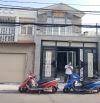 Bán nhà mới xây dựng mặt tiền đường lớn nhựa thông ĐT.Hóc môn.Dtsd :128m2.