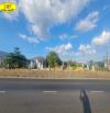 mặt tiền quốc lộ 1A. đất ở. pháp lí rõ ràng.thích hợp kinh doanh buôn bán, làm xưởng