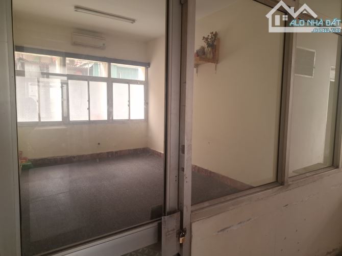 Cho thuê VP ở Vũ Ngọc Phan - Láng Hạ. Điện rẻ 3400, làm 24h - 2