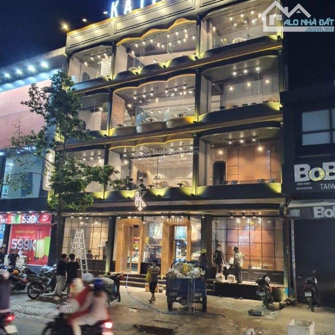 BÁN nhà mặt tiền hẻm 12m, 284 Lý Thường Kiệt, P. 14, Q. 10. DT (12m x 16m) 5 tầng, giá 57