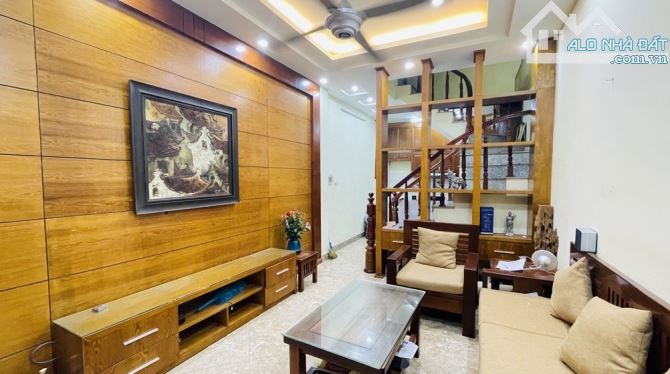 Hiếm, Lô góc Xuân Phương 38m x 5T, Ô TÔ gần, ở sướng 6,8 tỷ
