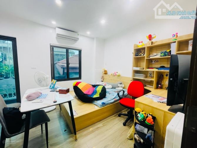 PHỐ MINH KHAI - HOÀNG MAI - FULL NỘI THẤT - 30M X 5 TẦNG - MT 4.3M