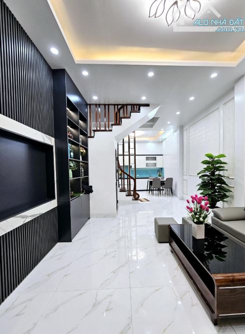 Nhà đẹp long lanh Xuân Phương 45m x 5T MT4,1 Ô TÔ gần, ở sướng 7,55 tỷ